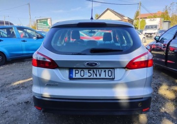Ford Focus III Kombi 1.6 Duratorq TDCi DPF 115KM 2012 Ford Focus 122012r, SALON POLSKA. Lekko przetarty prawy bok. Jezdzi 1.6, zdjęcie 18