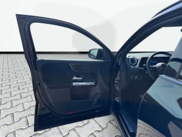 Mercedes GLA II Off-roader Facelifting 1.3 200 163KM 2024 Mercedes-Benz GLA GLA 200 AMG Line MULTIBEAM LED Night Package Kamera, zdjęcie 9