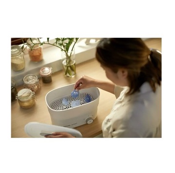 Соска PHILIPS AVENT 2x SOOTHIE для недоношенных детей 0+ ORTHODONTIC SOLID