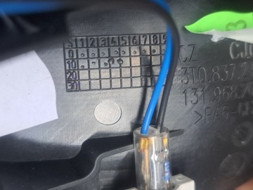 Skoda Superb II правая внутренняя ручка двери.