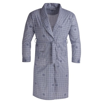 Халат мужской, завязанный воротником, карманами, выкройкой.