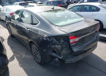 Ford Fusion 2017 Ford Fusion Hybrid Platinum, od ubezpieczalni 2.0 Hybryda 141KM, zdjęcie 4