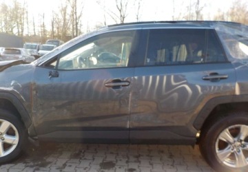 Toyota RAV4 V SUV Facelifting 2.5 Hybrid  Dynamic Force 218KM 2023 Toyota RAV4 Okazja 2.5 Hybryda 218KM, zdjęcie 13