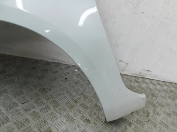 BLATNÍK PŘEDNÍ LEVÝ SUZUKI SPLASH