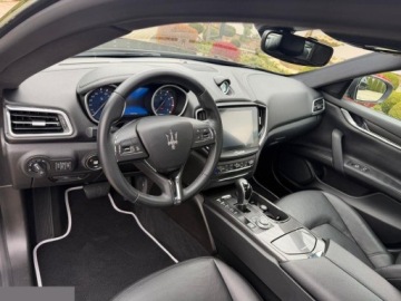 Maserati GranSport 2019 Maserati Ghibli GranSport 3.0 V6 350KM 2019r Możliwa zamiana!, zdjęcie 4
