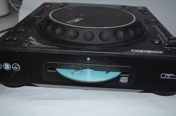 2 диджейских пульта Numark NDX 6900 и Reloop RMP-3