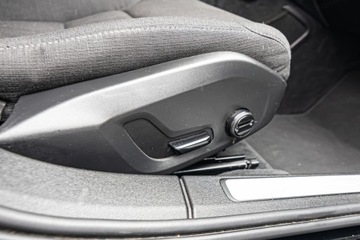 Volvo V60 II  2020 VOLVO V60 T6 AWD R-Design aut Combi 2.0 255KM 2020, zdjęcie 8