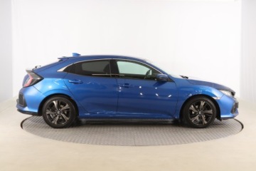 Honda Civic X Hatchback 5d 1.0 VTEC Turbo 129KM 2018 Honda Civic 1.0 VTEC Turbo, Salon Polska, Automat, zdjęcie 5