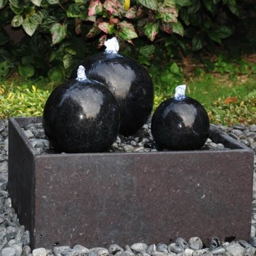 Pompa zanurzeniowa do fontanny 25W 1500l/h + 3x białe pierścienie LED