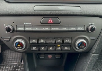 Kia Sportage IV SUV Facelifting 1.6 GDI 132KM 2020 Kia Sportage 1.6 GDI 132 KM 6 bieg manual L 1.6 Benzyna 132KM, zdjęcie 21