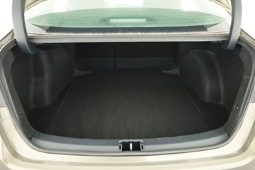 Toyota Corolla XII Sedan 1.8 Hybrid 122KM 2022 Toyota Corolla 1.8 Hybrid, Salon Polska, zdjęcie 10