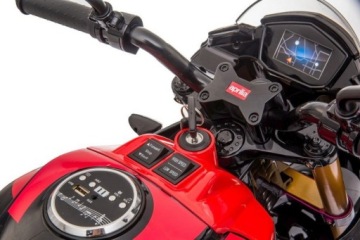 СКУТЕР APRILIA TUONO БАТАРЕЯ МОЩНОСТЬ 90W КЛЮЧ