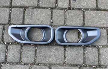 RAMKA HALOGENU OSŁONA OBRAMÓWKA PRAWA LEWA JEEP WRANGLER JL GLADIATOR