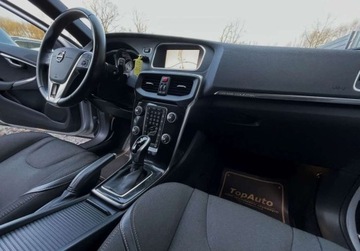 Volvo 2018 Volvo V40 Cross Country D3 BEZWYPADKOWY AUTOMAT gwarancja zarejestrowa, zdjęcie 15