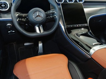 Mercedes GLC C254/X254 Coupe 2.0 220d 197KM 2026 MERCEDES-BENZ GLC 220 d 4-Matic AMG Line 2.0 (197KM) 2026, zdjęcie 5