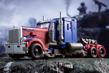 АВТО РОБОТ ОПТИМУС ТРАНСФОРМАТОРЫ С ДВОЙНЫМ МЕЧОМ