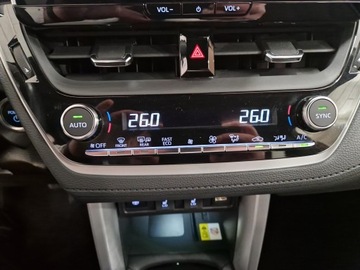 Toyota Corolla Cross 2.0 Hybrid Dynamic Force 197KM 2022 Toyota Corolla Cross 2.0 Hybrid Style 2.0 Hybrid S, zdjęcie 16