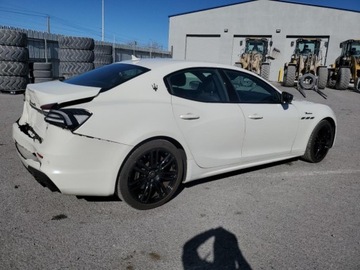 Maserati Ghibli III 2022 Maserati Ghibli Modena 2022 3.0l 3.0 Benzyna 424KM, zdjęcie 3