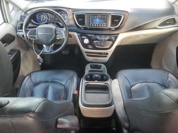 Chrysler Pacifica II 2019 Chrysler Pacifica Touring L 2019 3.6l 3.6 Benzyna 287KM, zdjęcie 8