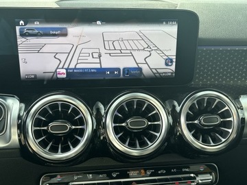 Mercedes GLB SUV 1.3 200 163KM 2023 Mercedes-Benz GLB 200 Podgrzewana kierownica/ Gwar, zdjęcie 21