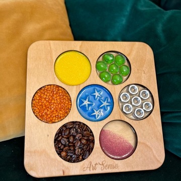 Мультисенсорная сенсорная доска Монтессори.