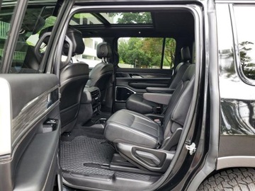 Jeep Wagoneer II 2022 wagoneer SERIES II * V8 HEMI 5,7 392KM eTorque Przebieg: 10,189km, zdjęcie 21