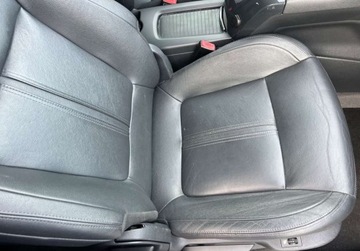 Peugeot 5008 I Minivan 2.0 HDi FAP 150KM 2012 Peugeot 5008 2.0D 150KM 6Bieg.ALU17Zima SkorGrzane Panor.Hak Navi Ledy Xen, zdjęcie 14