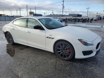 Maserati Quattroporte II 2022 Maserati Quattroporte Base 2022 3.0l 3.0 Benzyna 345KM, zdjęcie 4