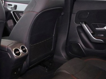 Mercedes Klasa A W177/V177 Hatchback Facelifting 1.3 200 163KM 2025 MERCEDES-BENZ A Klasa 200 AMG Line 1.3 (163KM) 2025, zdjęcie 11