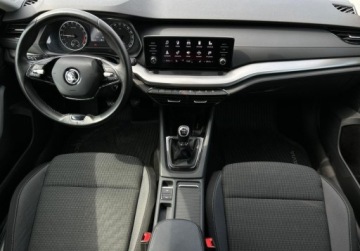 Skoda Octavia IV Liftback 2.0 TDI 115KM 2022 Skoda Octavia Nowy ROZRZAD, OPONY, Podgrzewane 4 fotele, Tempomat, Kamera,, zdjęcie 3