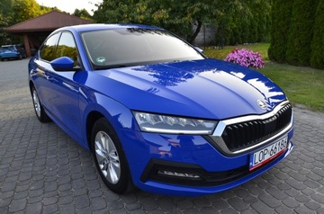 Skoda Octavia IV Liftback 2.0 TDI 150KM 2023 Skoda Octavia 2.0 TDI DSG 150KM LED VirtualCockpit Navi Hak 1wl. SerwisASO, zdjęcie 3