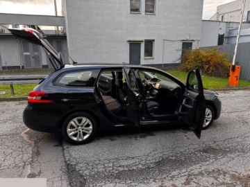 Peugeot 308 II SW Facelifting 1.2 PureTech 110KM 2018 Peugeot 308 1.2 PureTech 110 Stop &amp; Start Active 2018r, zdjęcie 12