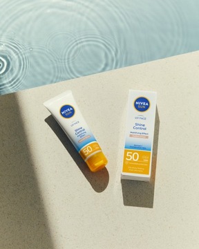 NIVEA SUN Olejek w sprayu do opalania 200ml + Krem do twarzy 50ml + torba