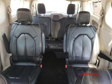 Chrysler Pacifica II 2021 Chrysler Pacifica 2021, 3,6L, od ubezpieczalni 3.6 Benzyna 287KM, zdjęcie 9