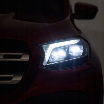 MERCEDES X LICENSE, 4X4, 2x12V PANEL MP4, 5 POINT