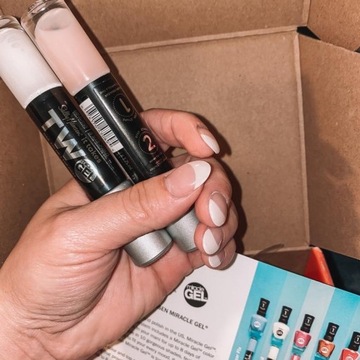 Салли Хансен Чудо-гель, нужно два лака для ногтей 910