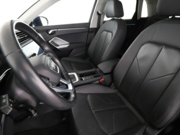 Audi 2021 Audi Q3 PHEV automat full LED skóra virtual, zdjęcie 13