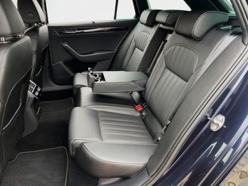 Skoda Superb III Scout 2.0 TDI SCR 200KM 2022 Skoda Superb 2.0TDI 200KM LK DSG 4x4 SerwisASO Acc Matrix DCC Kessy Hak FV, zdjęcie 9