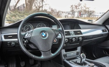 BMW Seria 5 E60 Touring 525 d 197KM 2007 BMW Seria 5 3,0D Lift 3.0 Diesel 197KM, zdjęcie 8
