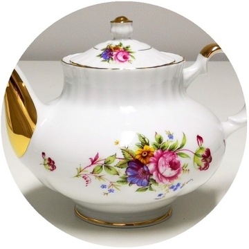 096 CZAJNIK 1600 IWONA CHODZIEŻ PORCELANA MALCER