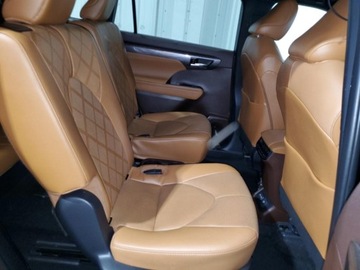 Toyota Highlander III 2022 Toyota Highlander 2022 Toyota Highlander Platinium 3.5 Hybryda 295KM, zdjęcie 11