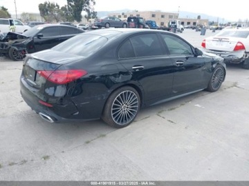 Mercedes Klasa C W206 2021 Mercedes-Benz Klasa C 2022r., C 300, od ubezpieczalni 2.0 Benzyna 255KM, zdjęcie 6