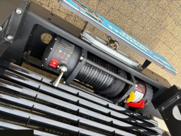 Land Rover Defender III 90 Station Wagon 2.2 TD4 122KM 2016 Land Rover Defender Limited Edition 90 DPF E 122KM 2016r możliwa zamiana, zdjęcie 16