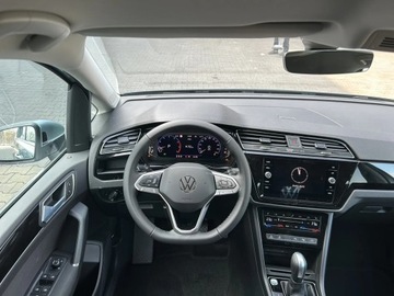 Volkswagen Touran III 1.5 TSI EVO 150KM 2025 Volkswagen Touran Highline 1.5 TSI DSG, zdjęcie 12