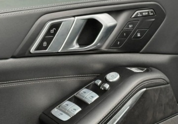 BMW X7 SUV Facelifting 3.0 40d 352KM 2023 BMW X7 I wlasciciel Hak 360 Gwarancja Bezwypadkowy FVAT23, zdjęcie 12