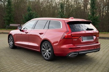 Volvo V60 II  Kombi 2.0 T5 250KM 2019 MEGA KOLOR __JASNE SKÓRY __SUPER PEDANTYCZNY STAN_, zdjęcie 8