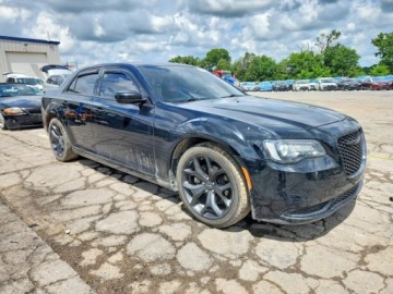 Chrysler 300C II 2022 Chrysler 300 Touring 2022 3.6 Benzyna 292KM, zdjęcie 4