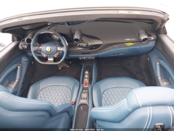 Ferrari 2022 Ferrari F8 Spider 2022 3.9l 3.9 Benzyna 711KM, zdjęcie 10
