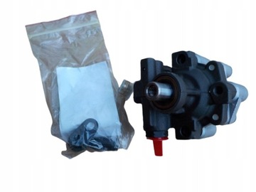 CHRYSLER STRATUS CIRRUS POMPA WSPOMAGANIA 04874243