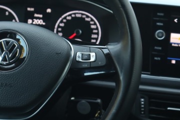 Volkswagen Polo VI Hatchback 5d 1.0 TSI 95KM 2018 VW Polo 1.0 TSI, Salon Polska, 1. Właściciel, zdjęcie 17